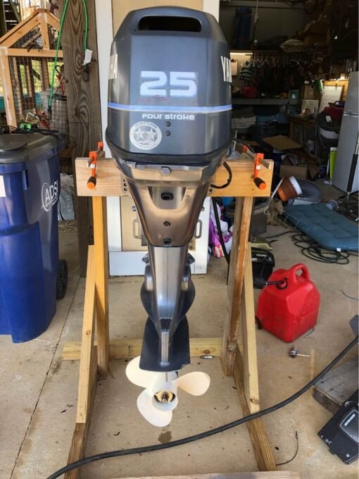 2001 Yamaha 25HP High Thrust Outboard Motor